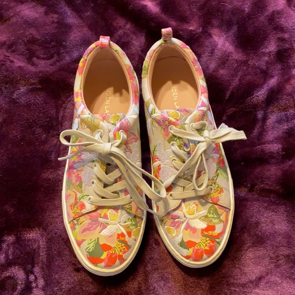 Maiden Lane flower sneakers